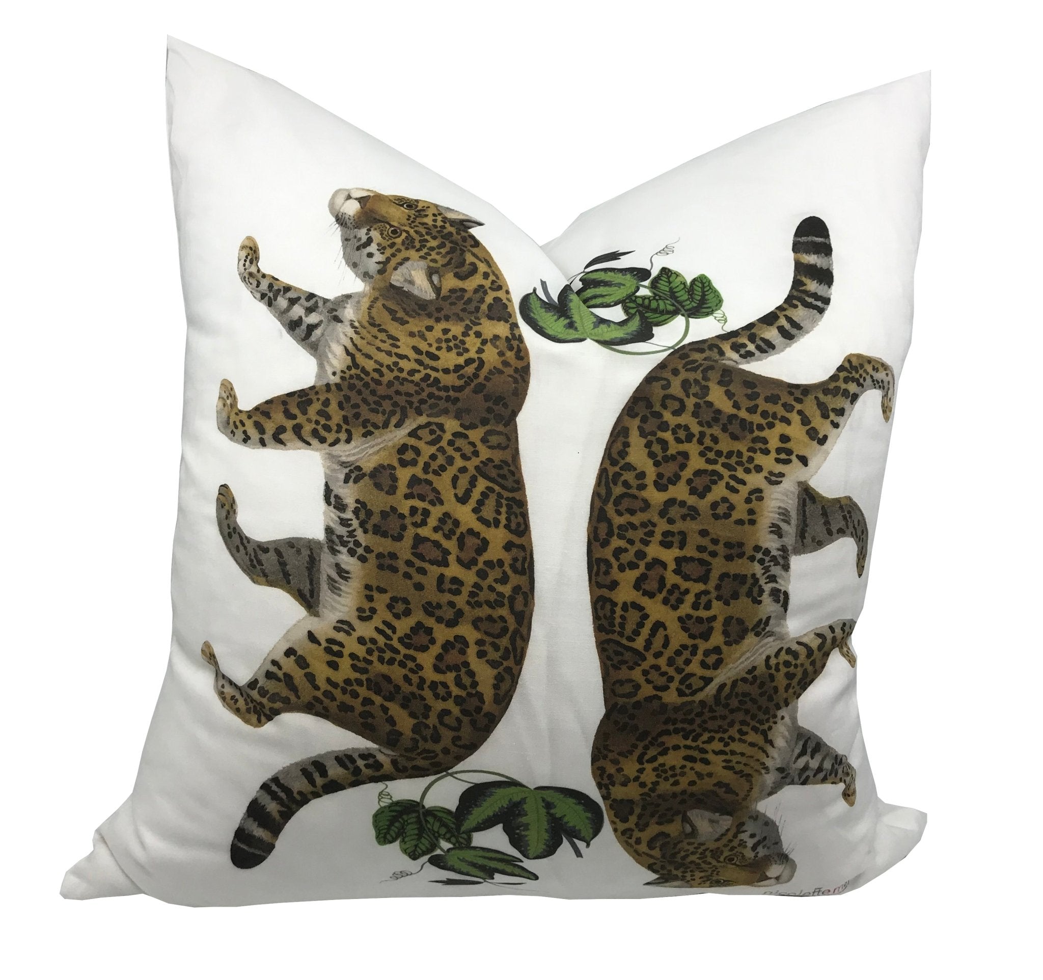 Leopard Modern Accent Throw Pillow 22&quot;x22&quot; - nicolettemayer.com